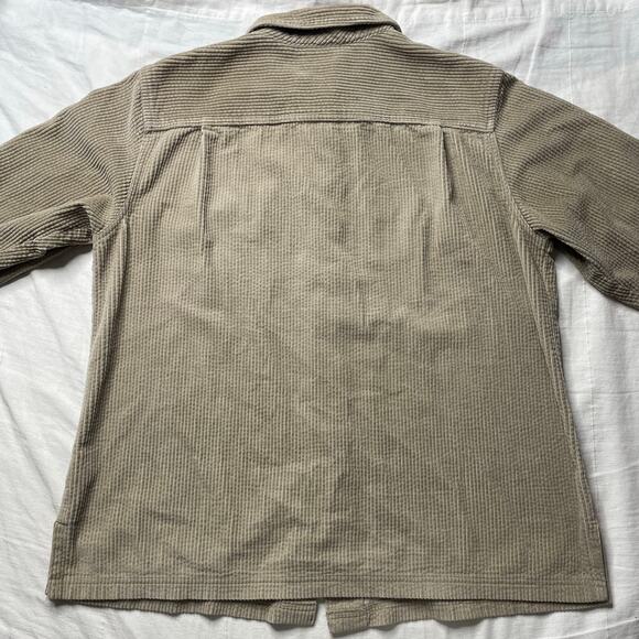 L.L. Bean Brown Wide Wale Corduroy Button Up Shirt Large Women's Cotton Comfy - Picture 3 of 6
